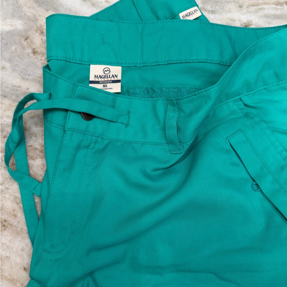 Magellan Outdoors falcon lake Teal Athletic Drawstring Shorts - Picture 3 of 3